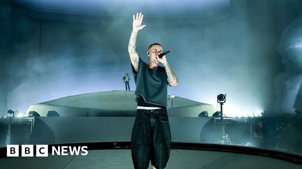 Justin Bieber Curi Perhatian Saat Hadir Di Coachella, Tampil Santai