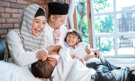 Tugas Kepala Keluarga Membangun Rumah Tangga Harmonis