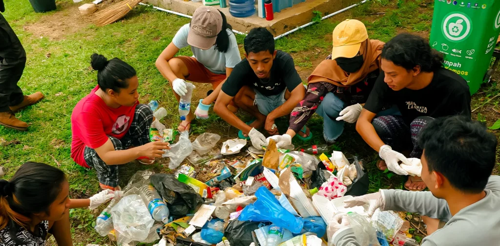 Limbah Plastik Merupakan Zat Yang Merusak Berbagai Ekosistem