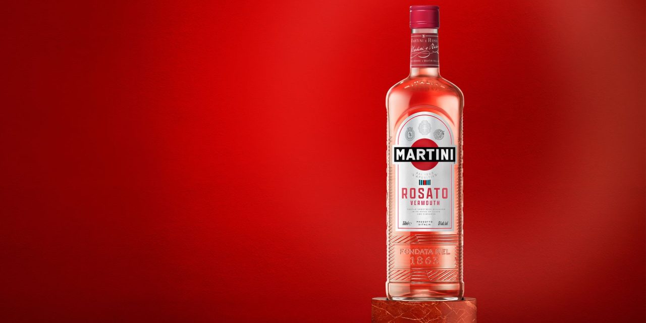 Alkohol Elegan Martini Dengan Keanggunan Dalam Setiap Tegukan
