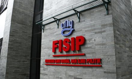 Fungsi Adanya Fakultas FISIPOL Untuk Kelangsungan Bernegara