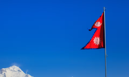 Keunikan Bendera Nepal Simbol Persatuan Spiritual Dan Toleransi