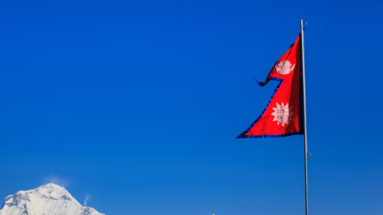 Keunikan Bendera Nepal